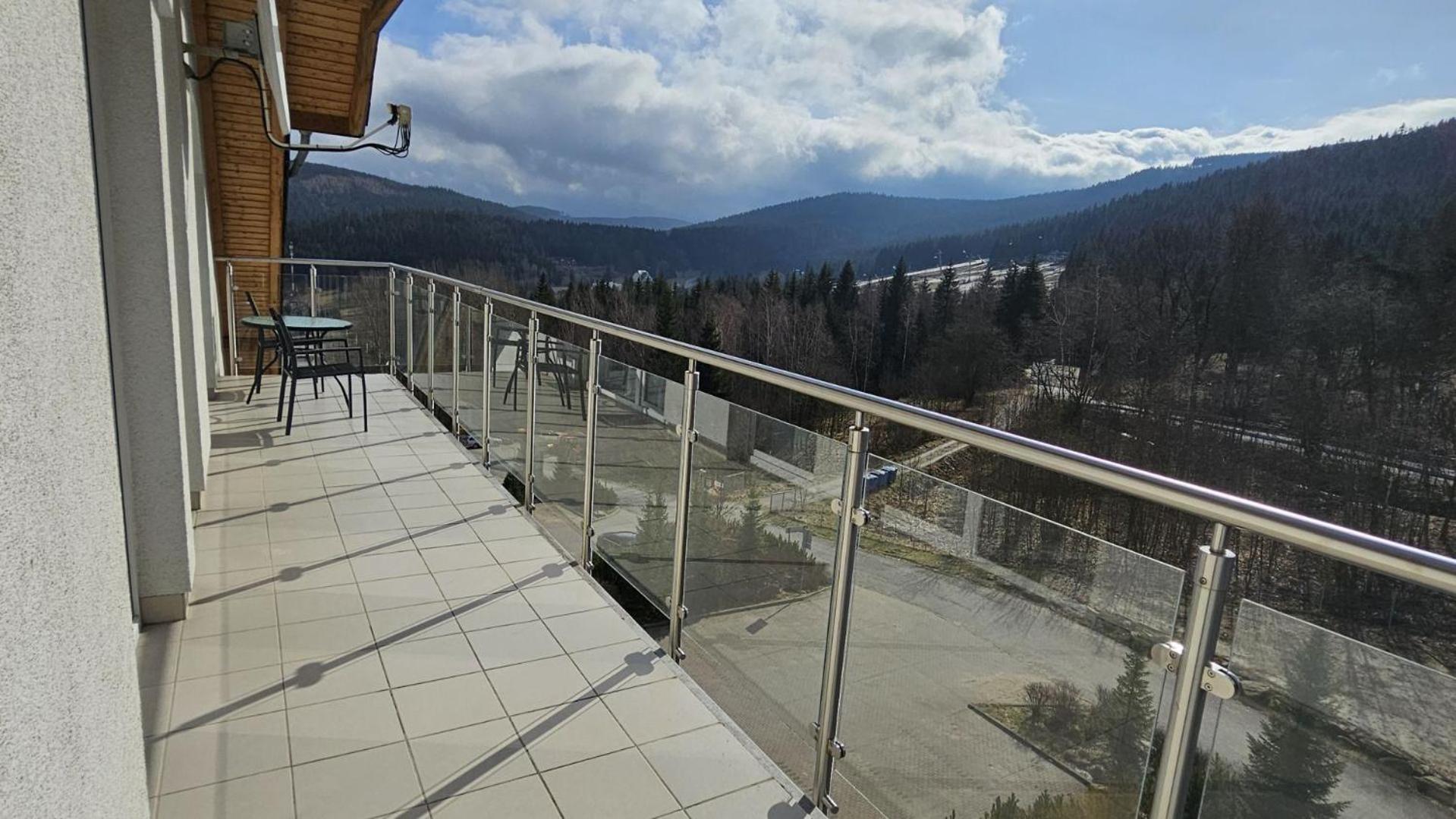 Panorama - Czarna Gora Resort By Sun & Snow Z Basenem I Sniadaniem Sienna  Exterior photo