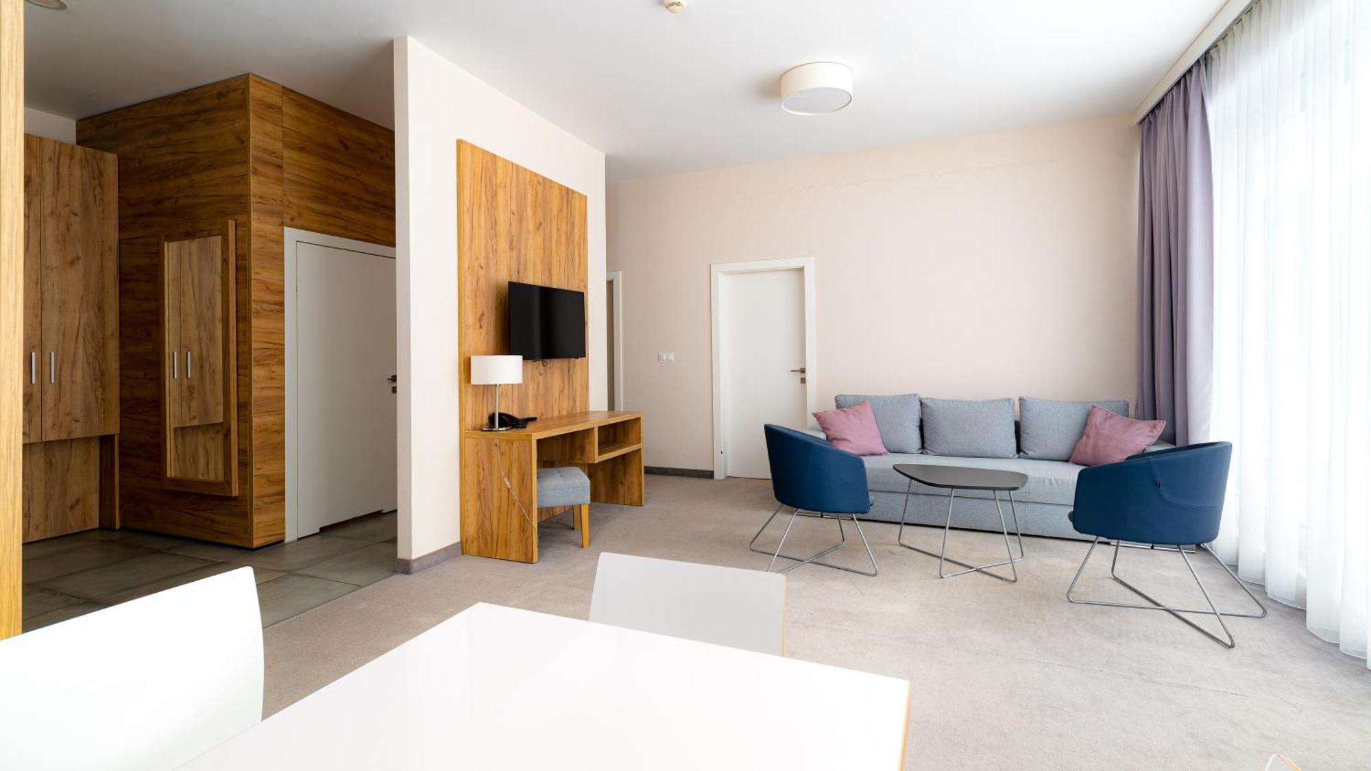 Panorama - Czarna Gora Resort By Sun & Snow Z Basenem I Sniadaniem Sienna  Exterior photo